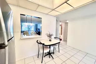 671 S Hollybrook Dr, Pembroke Pines, FL 33025 - Photo 11