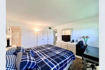 671 S Hollybrook Dr #209, Pembroke Pines, FL 33025 - Photo 3