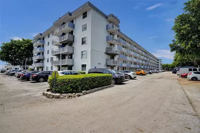 1801 S Treasure Dr #329, North Bay Village, FL 33141 - Photo 25