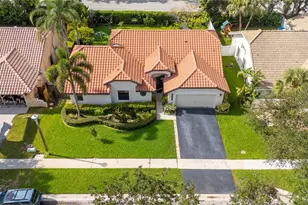 10900 NW 18th Ct, Plantation, FL 33322 - Photo 1