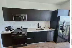 398 S NE 5th St, Miami, FL 33132 - Photo 7