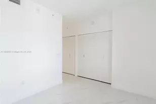 700 NE 24th St, Miami, FL 33137 - Photo 15