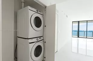 700 NE 24th St, Miami, FL 33137 - Photo 23