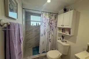 9581 Sunrise Lakes Blvd, Sunrise, FL 33322 - Photo 27