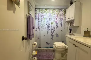 9581 Sunrise Lakes Blvd, Sunrise, FL 33322 - Photo 25