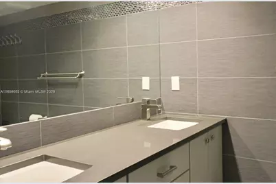 [Address not provided], Hallandale Beach, FL 33009 - Photo 11