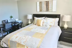[Address not provided], Hallandale Beach, FL 33009 - Photo 13