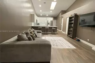 6081 NW 90th Ave, Tamarac, FL 33321 - Photo 7