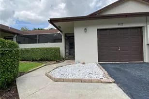 6081 NW 90th Ave, Tamarac, FL 33321 - Photo 3