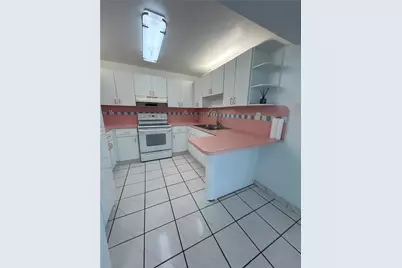 9682 Fontainebleau Blvd #410, Miami, FL 33172 - Photo 7