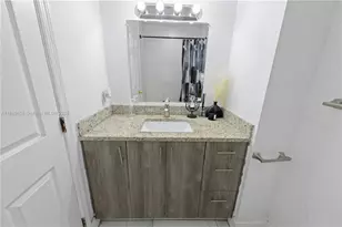 135 NW 6th Ave, Dania Beach, FL 33004 - Photo 15