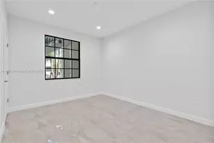 5750 SW 44th St, Davie, FL 33314 - Photo 19