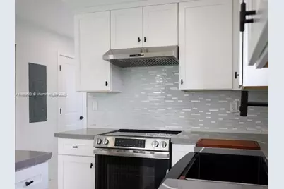 4311 NW 32nd Ave, Miami, FL 33142 - Photo 13