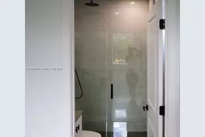 4311 NW 32nd Ave, Miami, FL 33142 - Photo 39