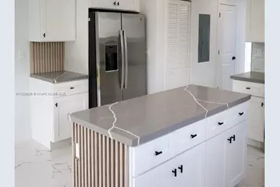 4311 NW 32nd Ave, Miami, FL 33142 - Photo 11