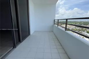 2500 Parkview Dr, Hallandale Beach, FL 33009 - Photo 13