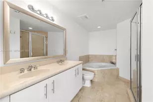 7900 Harbor Island Dr, North Bay Village, FL 33141 - Photo 11