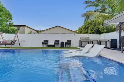 1636 SW 108th Ter, Davie, FL 33324 - Photo 79