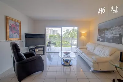 17801 N Bay Rd #410, Sunny Isles Beach, FL 33160 - Photo 13