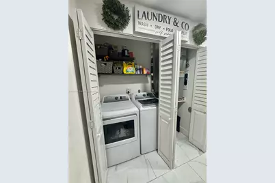 5685 NW 194th Ln, Miami Gardens, FL 33055 - Photo 11