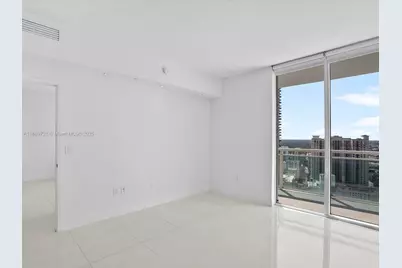 951 Brickell Ave #3707, Miami, FL 33131 - Photo 27