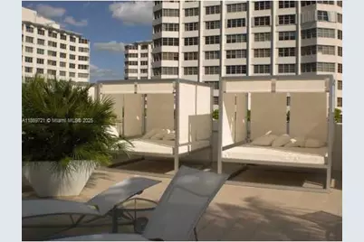 951 Brickell Ave #3707, Miami, FL 33131 - Photo 9