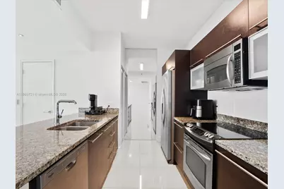 951 Brickell Ave #3707, Miami, FL 33131 - Photo 21