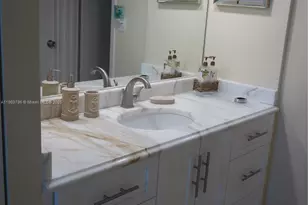 5701 Collins Ave, Miami Beach, FL 33140 - Photo 27