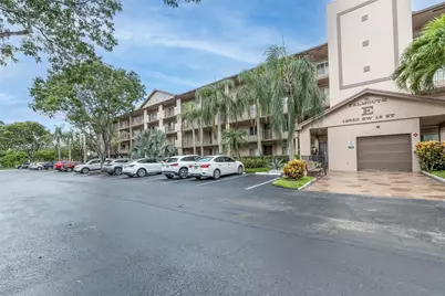 12550 SW 15th St #205E, Pembroke Pines, FL 33027 - Photo 3