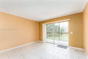 12550 SW 15th St, Pembroke Pines, FL 33027 - Photo 11