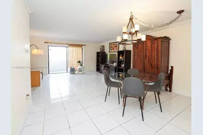 130 S Shore Dr #3C, Miami Beach, FL 33141 - Photo 1