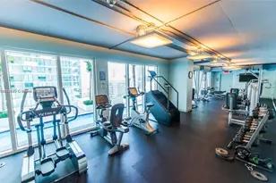 60 SW 13th St, Miami, FL 33130 - Photo 17