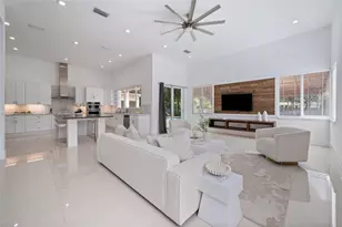 10703 SW 84th Ave, Miami, FL 33156 - Photo 13