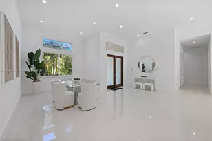 10703 SW 84th Ave, Miami, FL 33156 - Photo 5