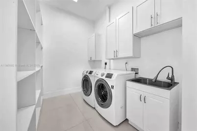 10703 SW 84th Ave, Miami, FL 33156 - Photo 25