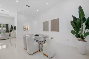 10703 SW 84th Ave, Miami, FL 33156 - Photo 7