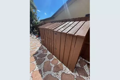 1350 S Fieldlark Ln, Homestead, FL 33035 - Photo 15