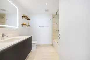 1451 Brickell Ave, Miami, FL 33131 - Photo 17