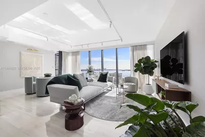 1451 Brickell Ave #1901, Miami, FL 33131 - Photo 1