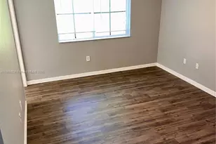 6053 SW 19th Pl, North Lauderdale, FL 33068 - Photo 13