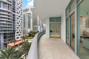 1331 Brickell Bay Dr, Miami, FL 33131 - Photo 23