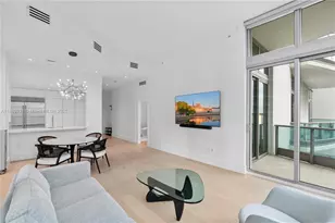 1331 Brickell Bay Dr, Miami, FL 33131 - Photo 3