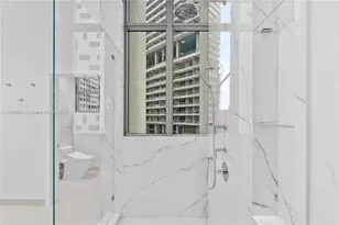 1331 Brickell Bay Dr, Miami, FL 33131 - Photo 17