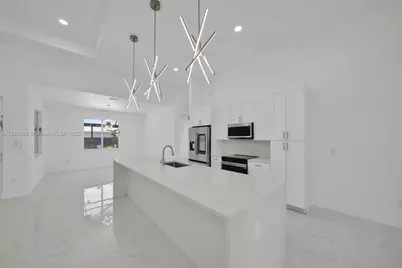 835 NE 7 Ave, Other City - In The State Of Florida, FL 33990 - Photo 21