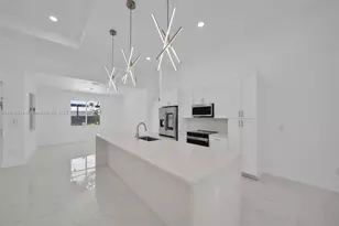 835 NE 7th Ave, Other City - In The State Of Florida, FL 33990 - Photo 21