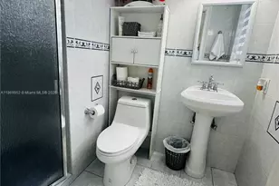 6040 SW 97th Ave, Miami, FL 33173 - Photo 5