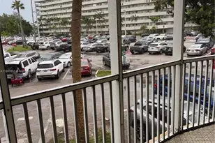 1710 NE 191st St, Miami, FL 33179 - Photo 21