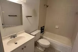 7555 SW 153rd Pl, Miami, FL 33193 - Photo 11