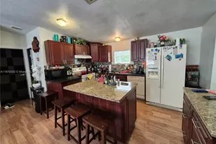 220 NE 12th Ave Unit 157, Homestead, FL 33030 - Photo 11