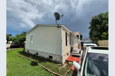 220 NE 12th Ave Unit 157, Homestead, FL 33030 - Photo 3